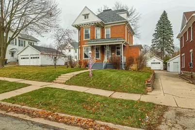 2113 11th Street, Monroe, WI 53566 - Photo 3