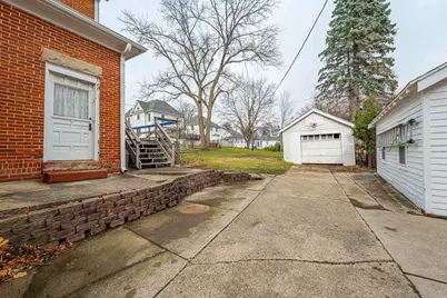 2113 11th Street, Monroe, WI 53566 - Photo 39