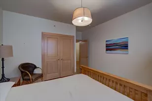 360 W Washington Ave, Madison, WI 53703 - Photo 25
