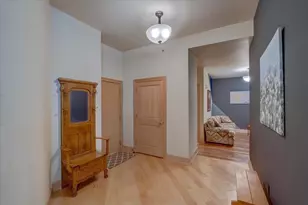 360 W Washington Ave, Madison, WI 53703 - Photo 7