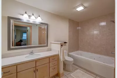 360 W Washington Avenue #G02, Madison, WI 53703 - Photo 19