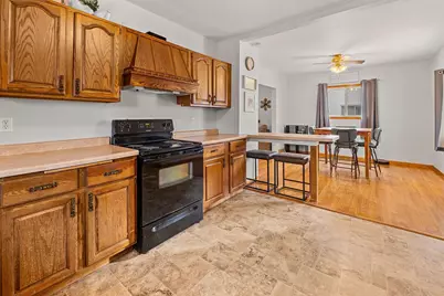 420 Declark Street, Beaver Dam, WI 53916 - Photo 9