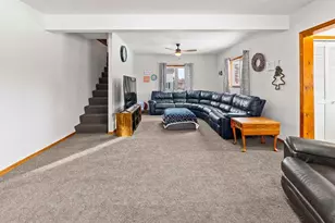 420 De Clark St, Beaver Dam, WI 53916 - Photo 3