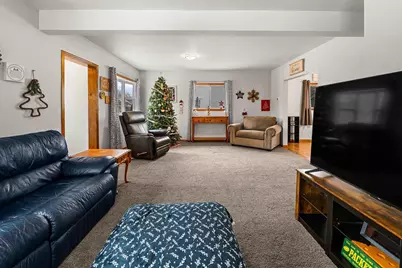 420 Declark Street, Beaver Dam, WI 53916 - Photo 5