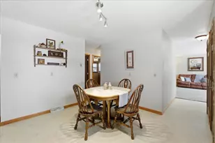 1121 Winn Trail, Madison, WI 53704 - Photo 7