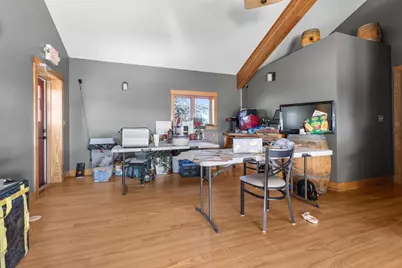 395 W Cedarville Road, Freeport, IL 61032 - Photo 21