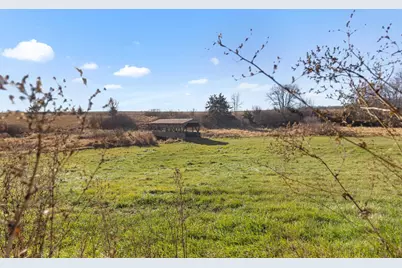 395 W Cedarville Road, Freeport, IL 61032 - Photo 41