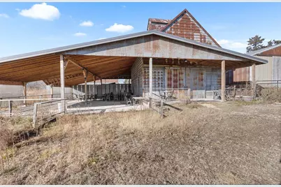 395 W Cedarville Road, Freeport, IL 61032 - Photo 29