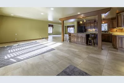 1135 Home Park Avenue, Janesville, WI 53545 - Photo 3