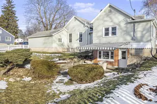 708 N Bequette St, Ridgeville, WI 53533 - Photo 39