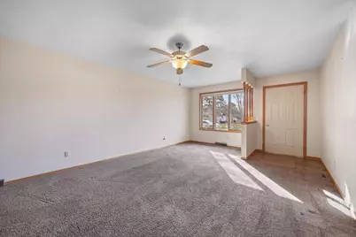 3205 Greenwood Drive, Janesville, WI 53546 - Photo 5