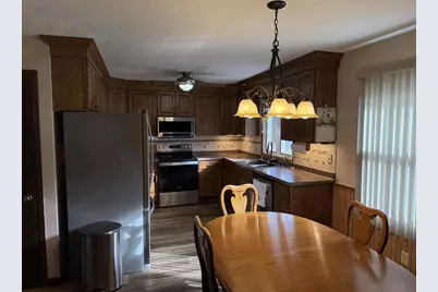 W7677 Stacey Lane, Whitewater, WI 53190 - Photo 5