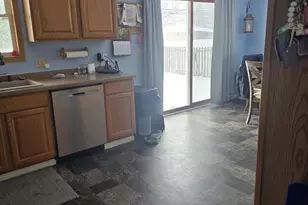 218 Ohio St, Prairie Du Chien, WI 53821 - Photo 9