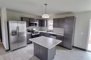 2929 Blue Jay Ln, Portage, WI 53901 - Photo 5