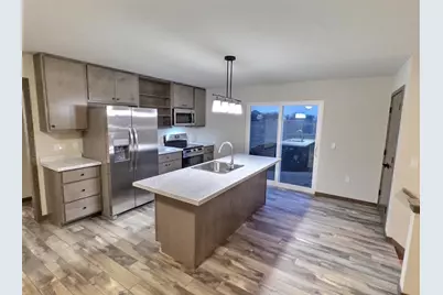 309 Prairie Hills Drive, Ridgeville, WI 53533 - Photo 7