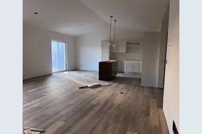 614 Roosevelt Street, Baraboo, WI 53913 - Photo 5