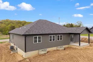 422 Eisenhower St, Baraboo, WI 53913 - Photo 45