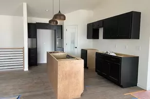 422 Eisenhower St, Baraboo, WI 53913 - Photo 7