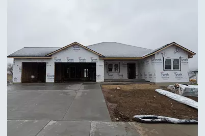 422 Eisenhower Street, Baraboo, WI 53913 - Photo 1