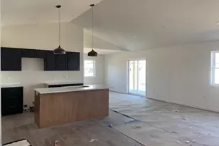 422 Eisenhower St, Baraboo, WI 53913 - Photo 7