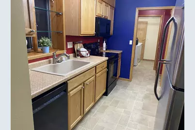 616 Reena Avenue, Fort Atkinson, WI 53538 - Photo 7