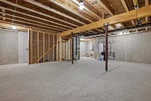 823 Indigo Ln, Waunakee, WI 53597 - Photo 15