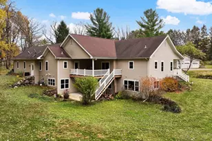 3579 Edgewood Dr, Mcfarland, WI 53558 - Photo 7