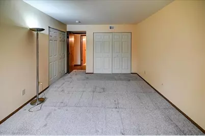6302 Mineral Point Road #321, Madison, WI 53705 - Photo 21