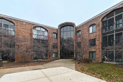 6302 Mineral Point Road #321, Madison, WI 53705 - Photo 3