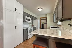 1419 Dayton Dr, Janesville, WI 53546 - Photo 7