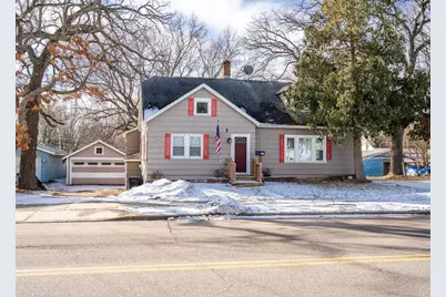 314 W State Street, Mauston, WI 53948 - Photo 1
