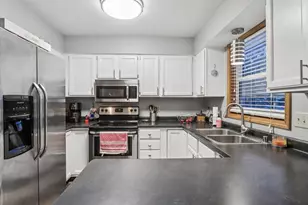 1164 Tifwood Dr, Jefferson, WI 53549 - Photo 11