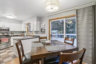 1164 Tifwood Dr, Jefferson, WI 53549 - Photo 9