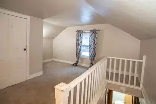 114 E Green St, Watertown, WI 53098 - Photo 11