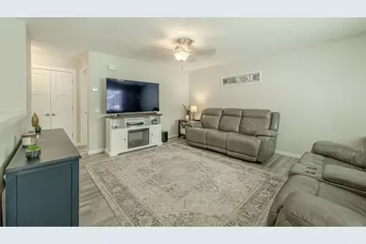 311 - 313 Wilson Street, Mount Horeb, WI 53572 - Photo 11