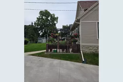 327 Carrington Street, Waupun, WI 53963 - Photo 79