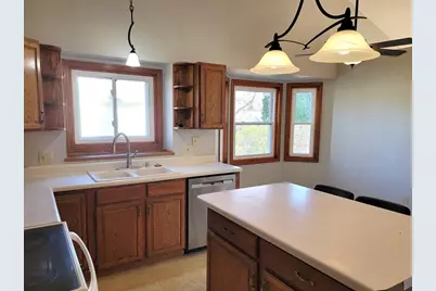 1823 Wallinford Drive, Sun Prairie, WI 53590 - Photo 17