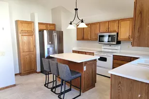 1823 Wallinford Dr, Sun Prairie, WI 53590 - Photo 15