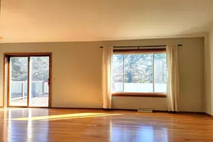 1823 Wallinford Dr, Sun Prairie, WI 53590 - Photo 7