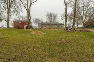 W5526 Rolling Acres Ln, Monroe, WI 53566 - Photo 43