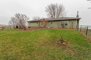 W5526 Rolling Acres Ln, Monroe, WI 53566 - Photo 49