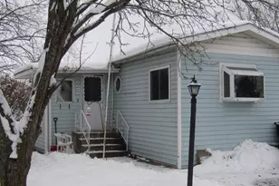 23 Falling Creek Dr, Janesville, WI 53548 - Photo 1