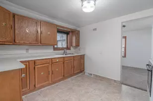 25 W Franklin St, Waupun, WI 53963 - Photo 17