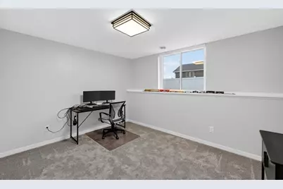 654 Locust Lane, Janesville, WI 53536 - Photo 35