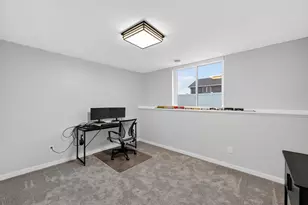 654 Locust Ln, Janesville, WI 53536 - Photo 35