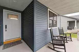 654 Locust Ln, Janesville, WI 53536 - Photo 3