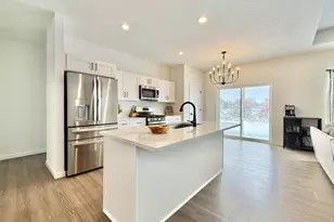 3224 S Bartells Dr, Beloit, WI 53511 - Photo 11