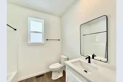 3224 S Bartells Drive, Beloit, WI 53511 - Photo 13