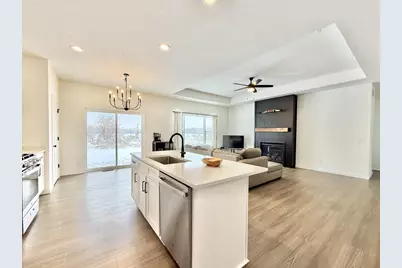 3224 S Bartells Drive, Beloit, WI 53511 - Photo 9