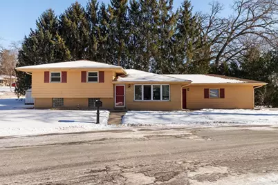 2845 Tomahawk Court, Middleton, WI 53562 - Photo 1